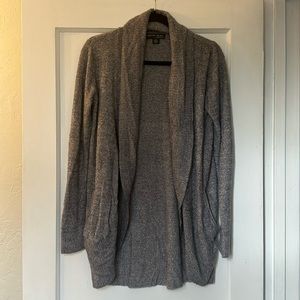 Barefoot dreams cardigan XS/S